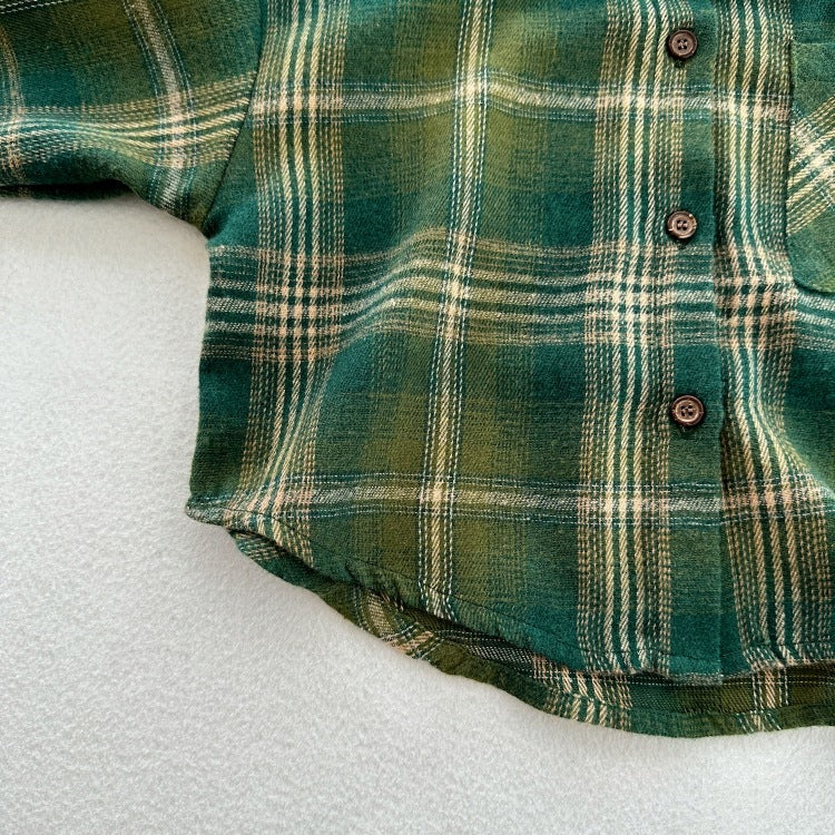 European and American Vintage Style Kids’ Outerwear in plaid long design, featuring a vibrant green color and soft cotton material.