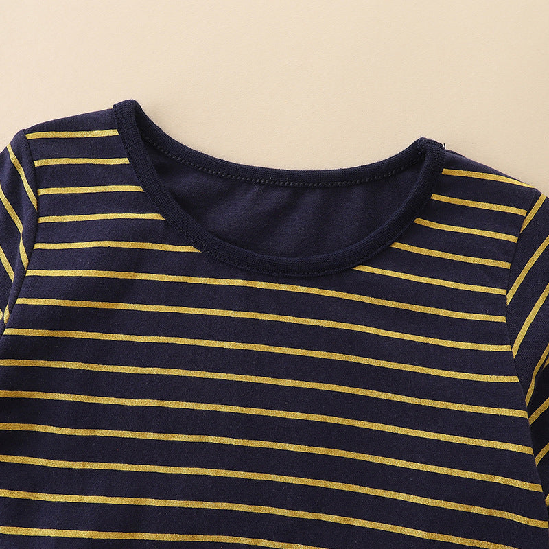 Girls’ outfit featuring Santa Claus and reindeer embroidery in black and red cotton, perfect for festive occasions.