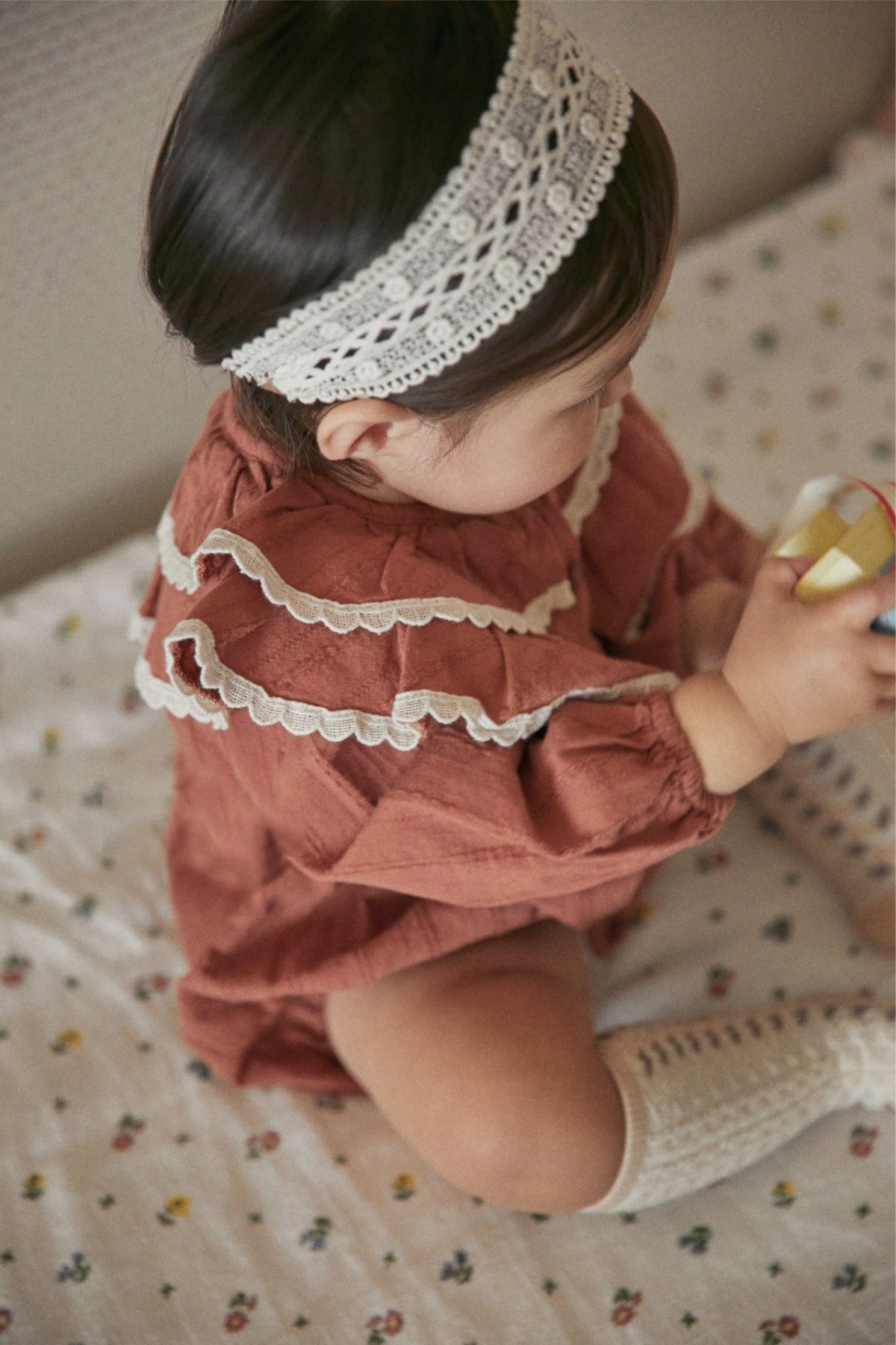 Infant Baby Girl Double Layer Laces Lapel Dress&Onesie in pink with lace detailing, perfect for spring and autumn wear.