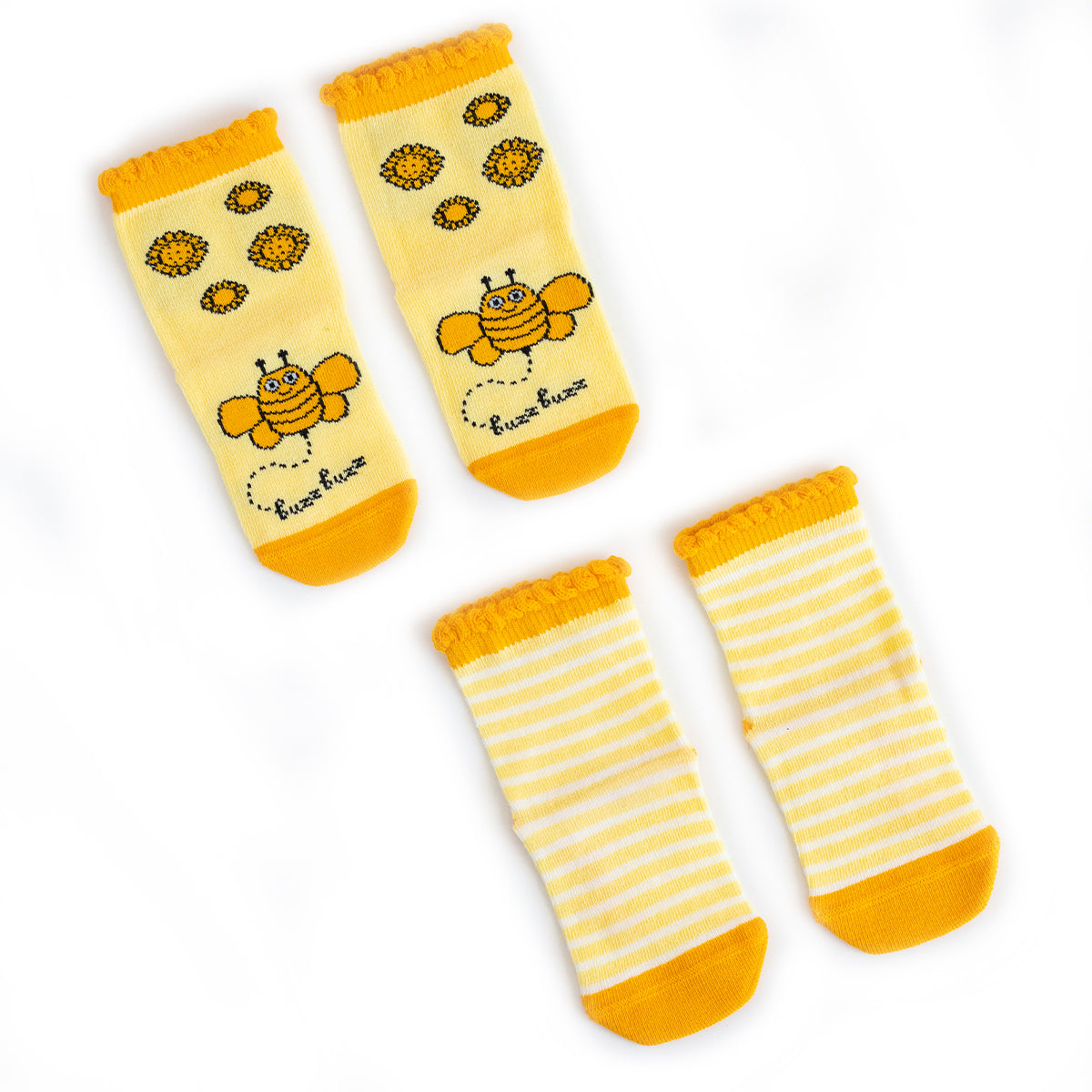 Milk&Moo Buzzy Bee und Chancin Babysocken Set für Kleinkinder, 4-teilig, mit rutschfesten Sohlen, in bunten Designs.