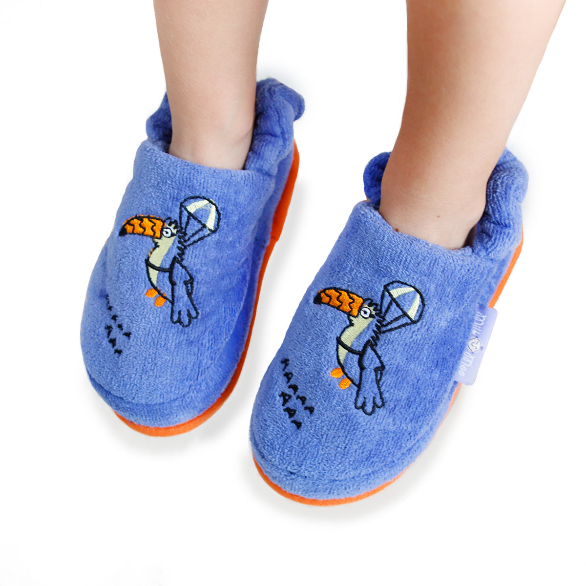 Milk&Moo Flying Toucan Kinderhausschuhe aus 100% Baumwolle mit rutschfester Sohle und niedlichem Design für Kinder.