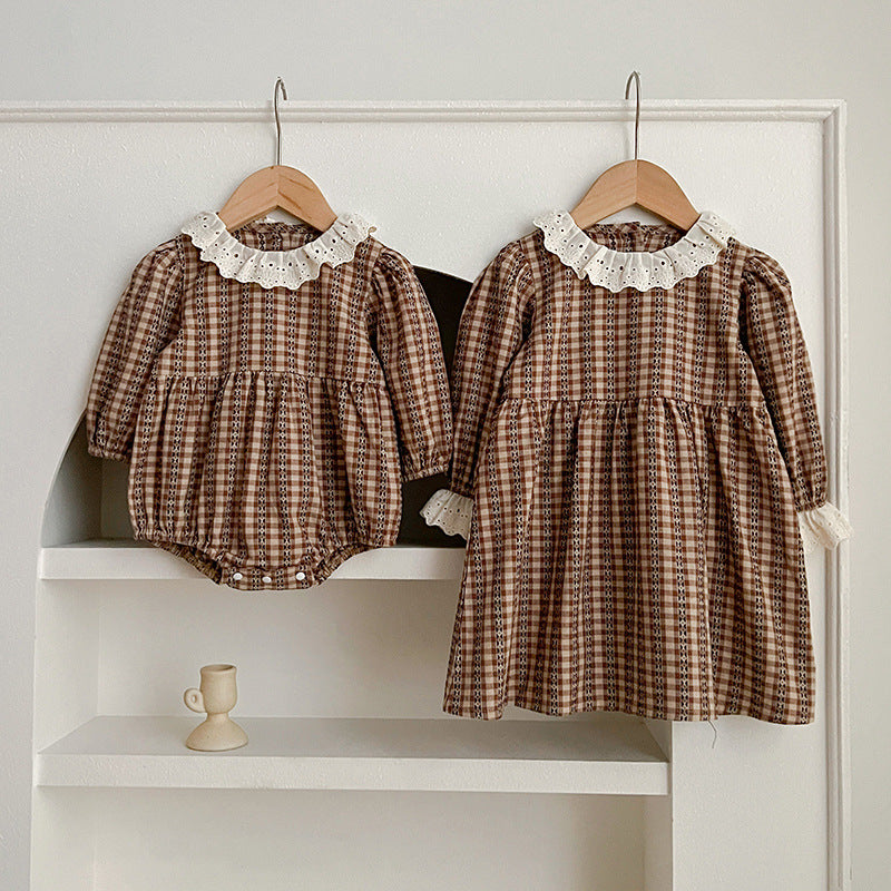 A vintage plaid onesie and dress set for baby girls in brown and coffee colors, showcasing a stylish design perfect for spring and autumn.