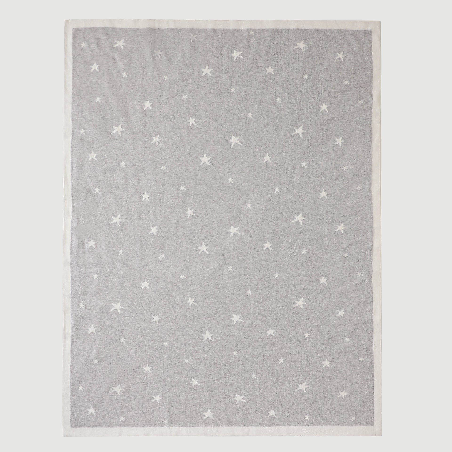 Newborn Baby Soft Blanket and Breathable Jumpsuit Gift Set in grey and khaki, featuring plush blanket and lightweight jumpsuit with animal pattern.