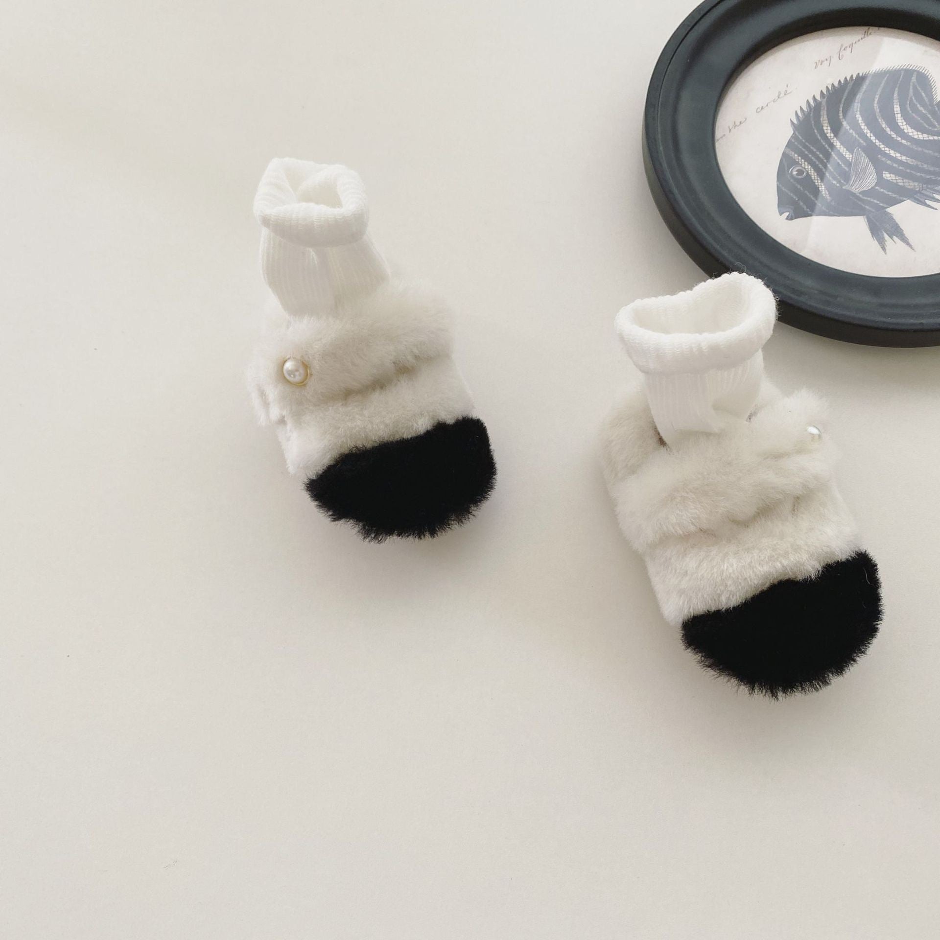 Winter Baby Girl Princess Design Cozy Fleece Toddler outfit in beige with patchwork pattern, perfect for autumn and winter wear.