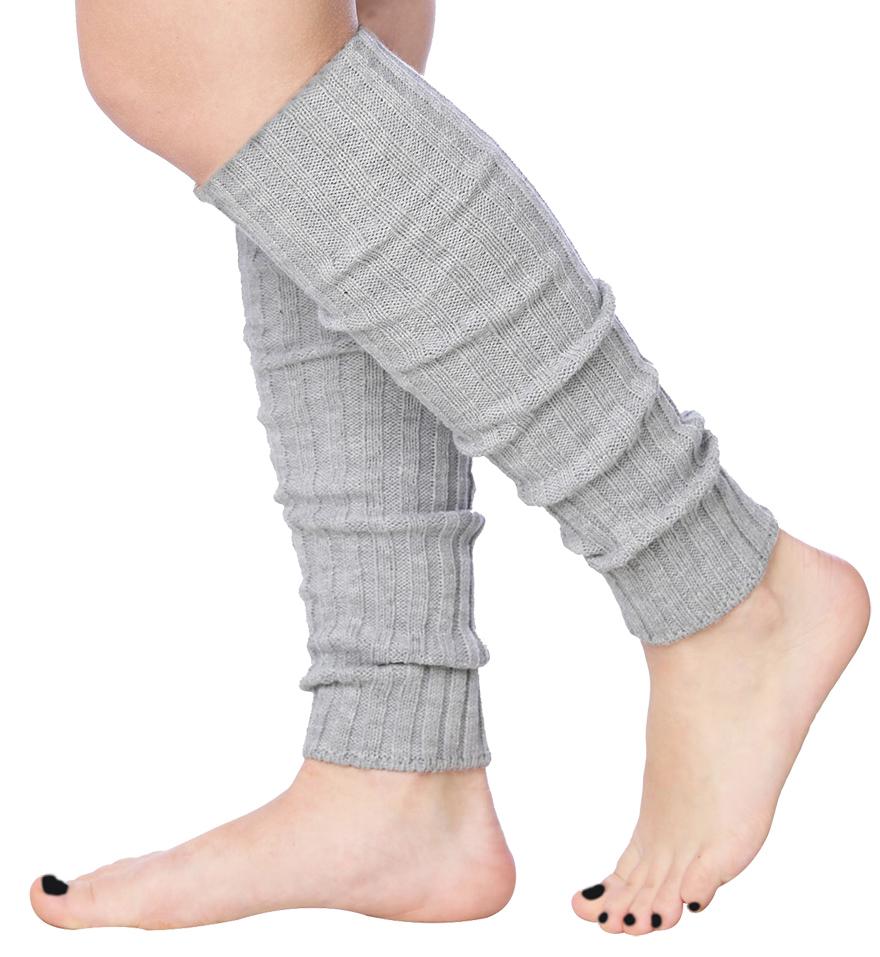 Isadora Paccini 80s women's ribbed leg warmers in vibrant colors, showcasing their soft texture and stylish design.