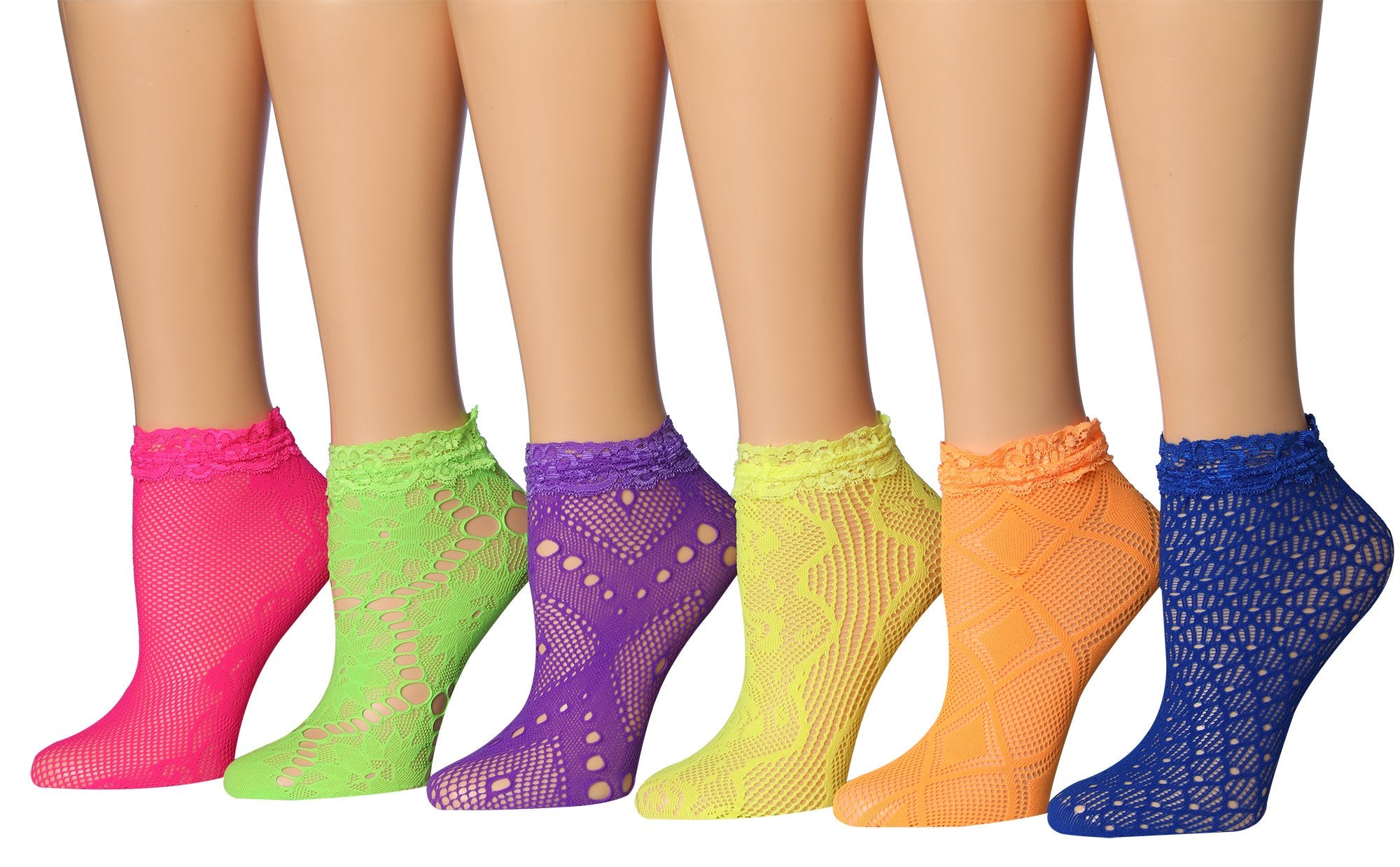 Isadora Paccini Women's lace anklet socks with trimmed ruffle, showcasing elegant design and soft fabric.