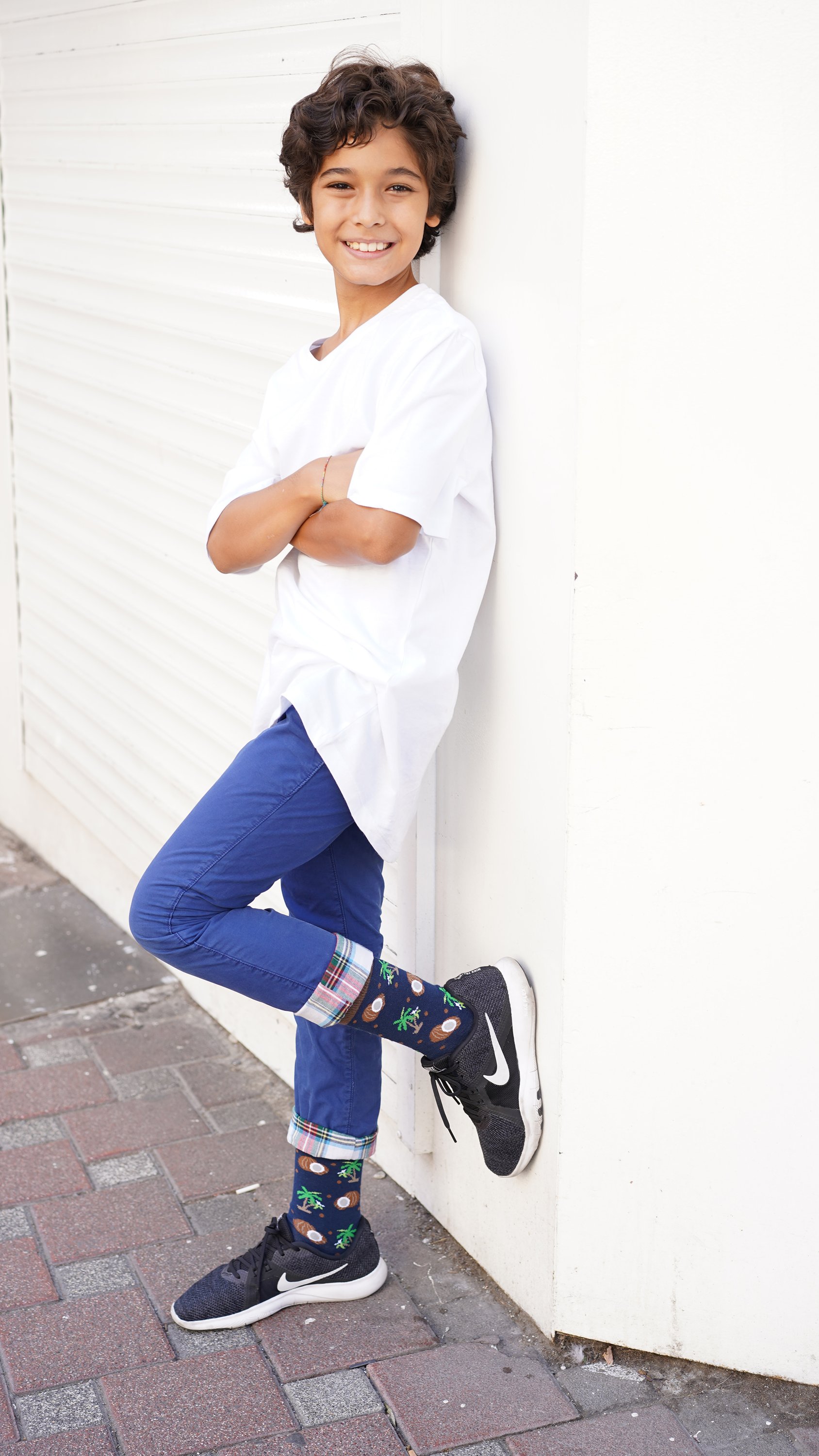 Colorful Kids Juicy Fruits Socks featuring fun fruit patterns, perfect for stylish and comfortable wear.