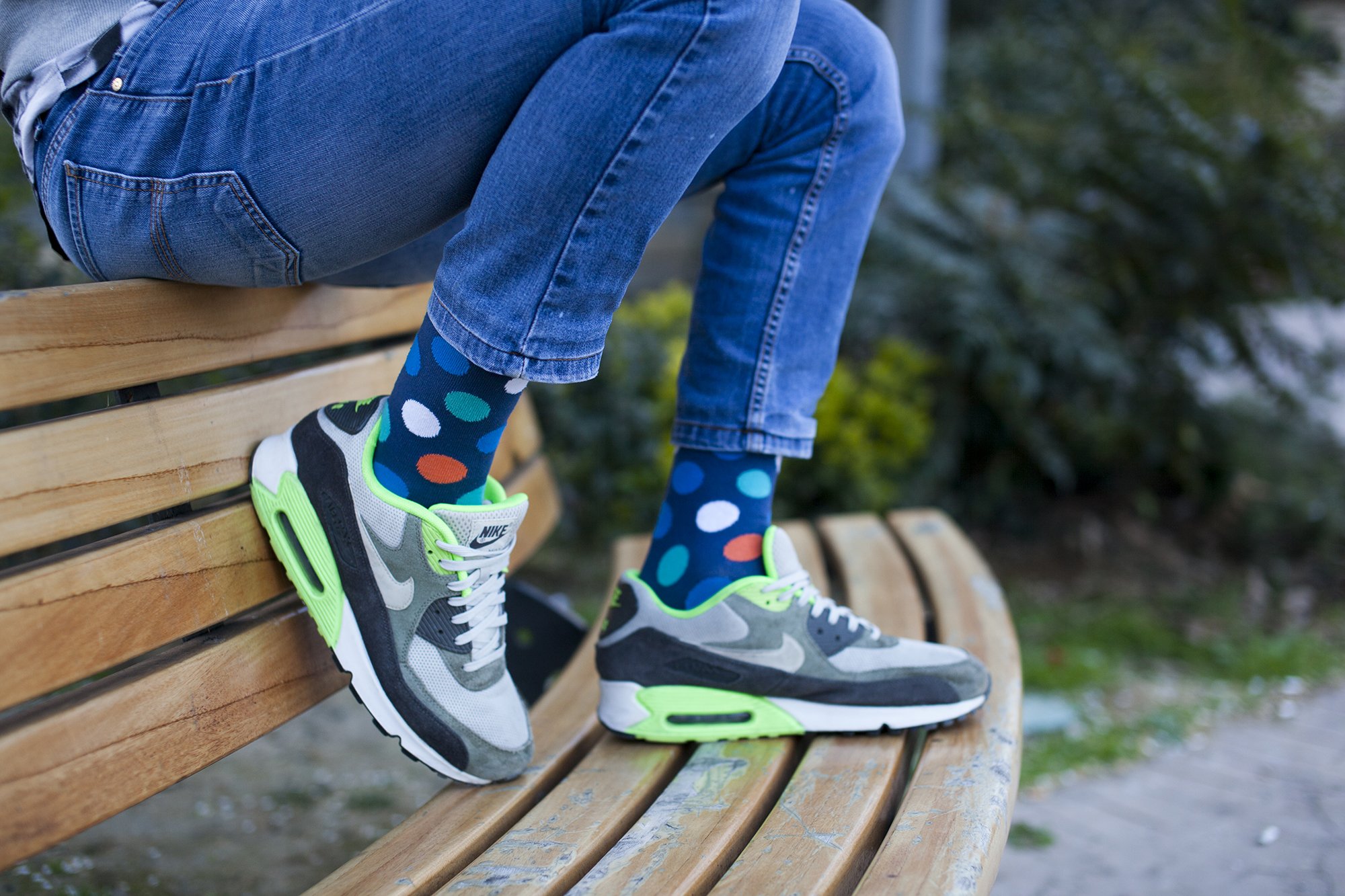 Men's Mixed Blue Dot Socks featuring a vibrant blue dot pattern, made from soft Turkish cotton for comfort and style.