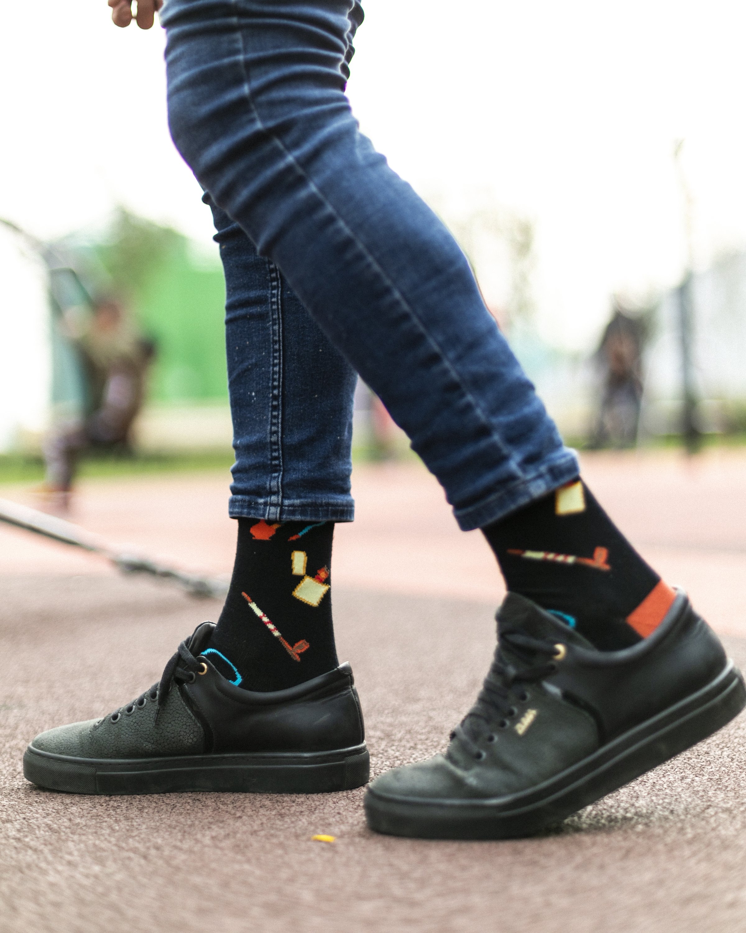 Men's Tobacco Socks featuring colorful designs and premium Turkish cotton for comfort and style.