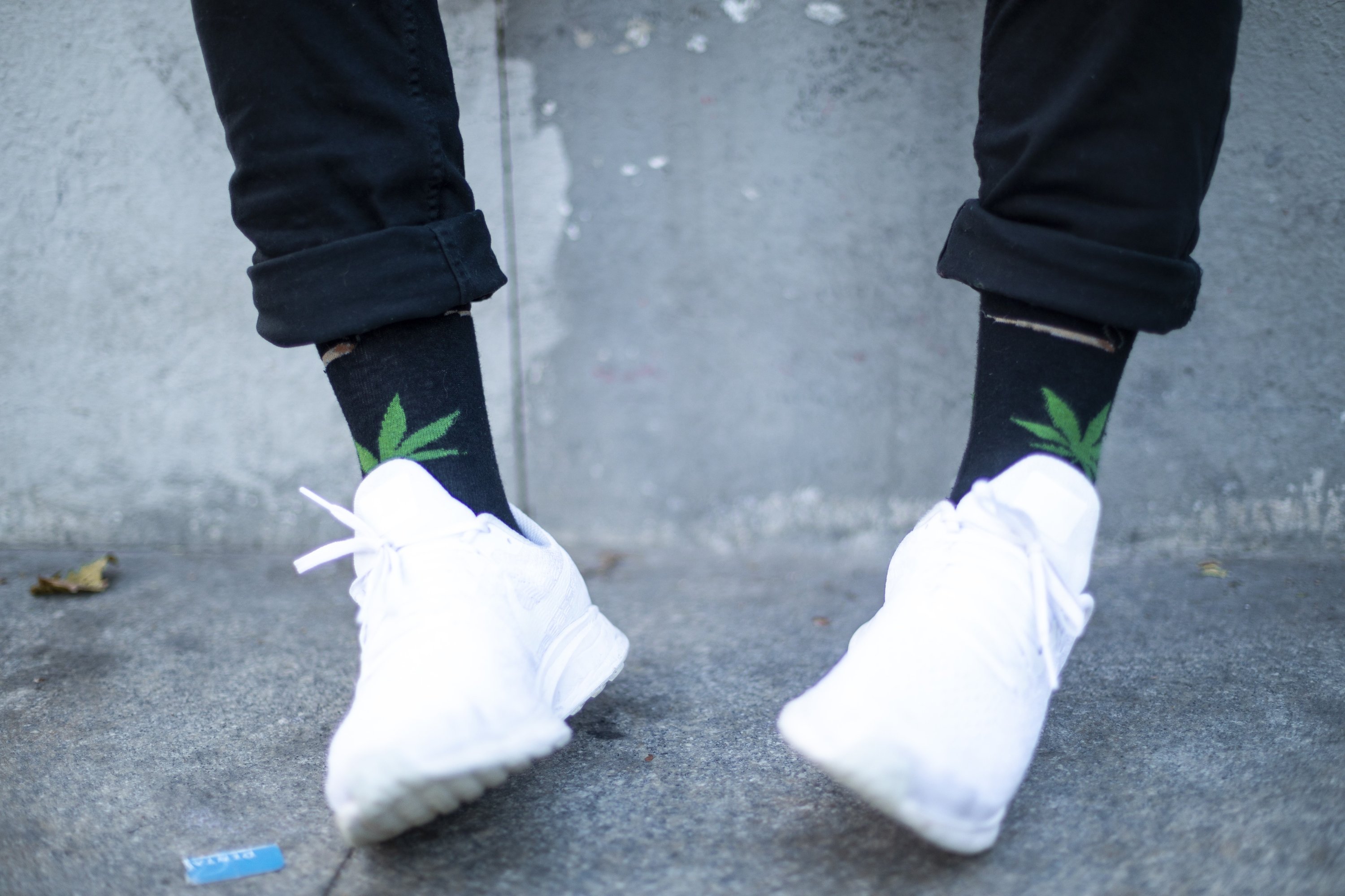 Colorful Men's Weed Socks featuring trendy designs made from soft Turkish cotton, perfect for adding a fun touch to any outfit.