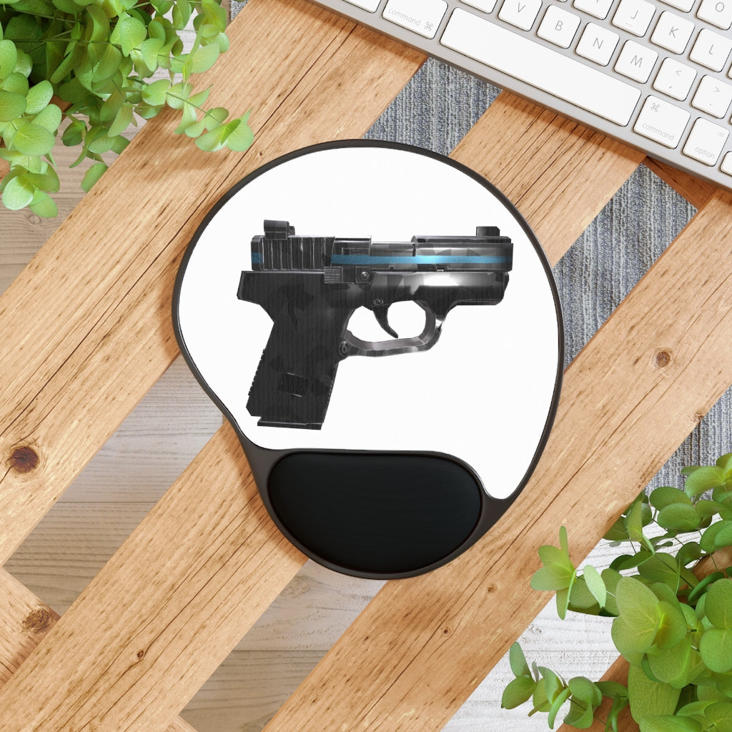 22 Calibur Mouse Pad with ergonomic Memory Foam wrist rest and customizable neoprene insert, featuring a foot-shaped black plastic base.