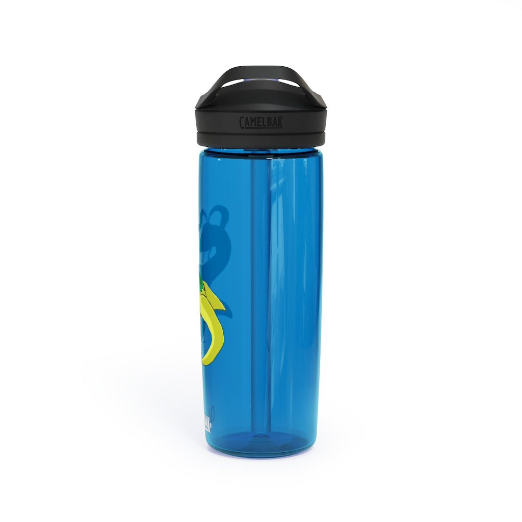 Alpro CamelBak Eddy® Water Bottle in 20oz and 25oz sizes, showcasing its robust design and easy-carry handle.