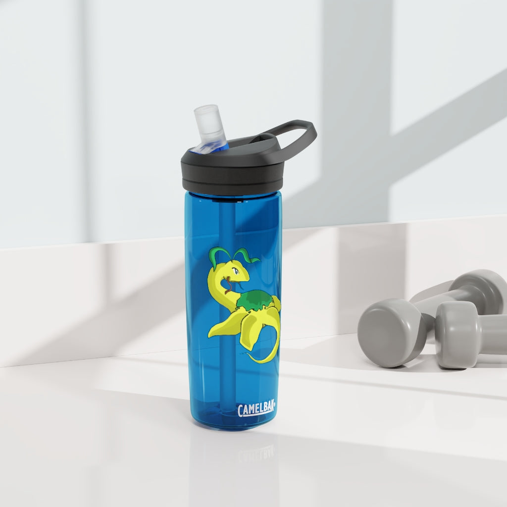 Alpro CamelBak Eddy® Water Bottle in 20oz and 25oz sizes, showcasing its robust design and easy-carry handle.