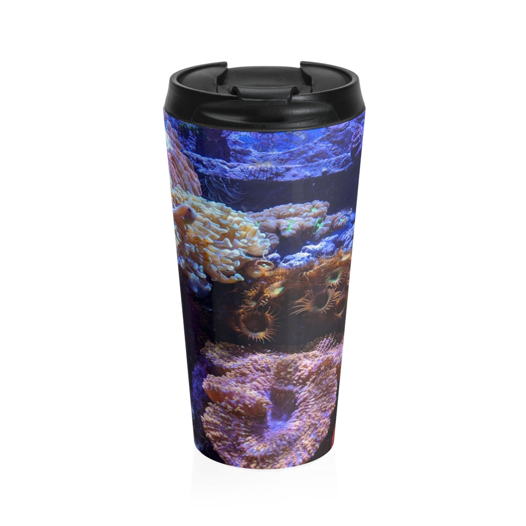 Aquarium Stainless Steel Travel Mug with vibrant design, black plastic lid, and rounded corners, perfect for coffee and tea lovers.