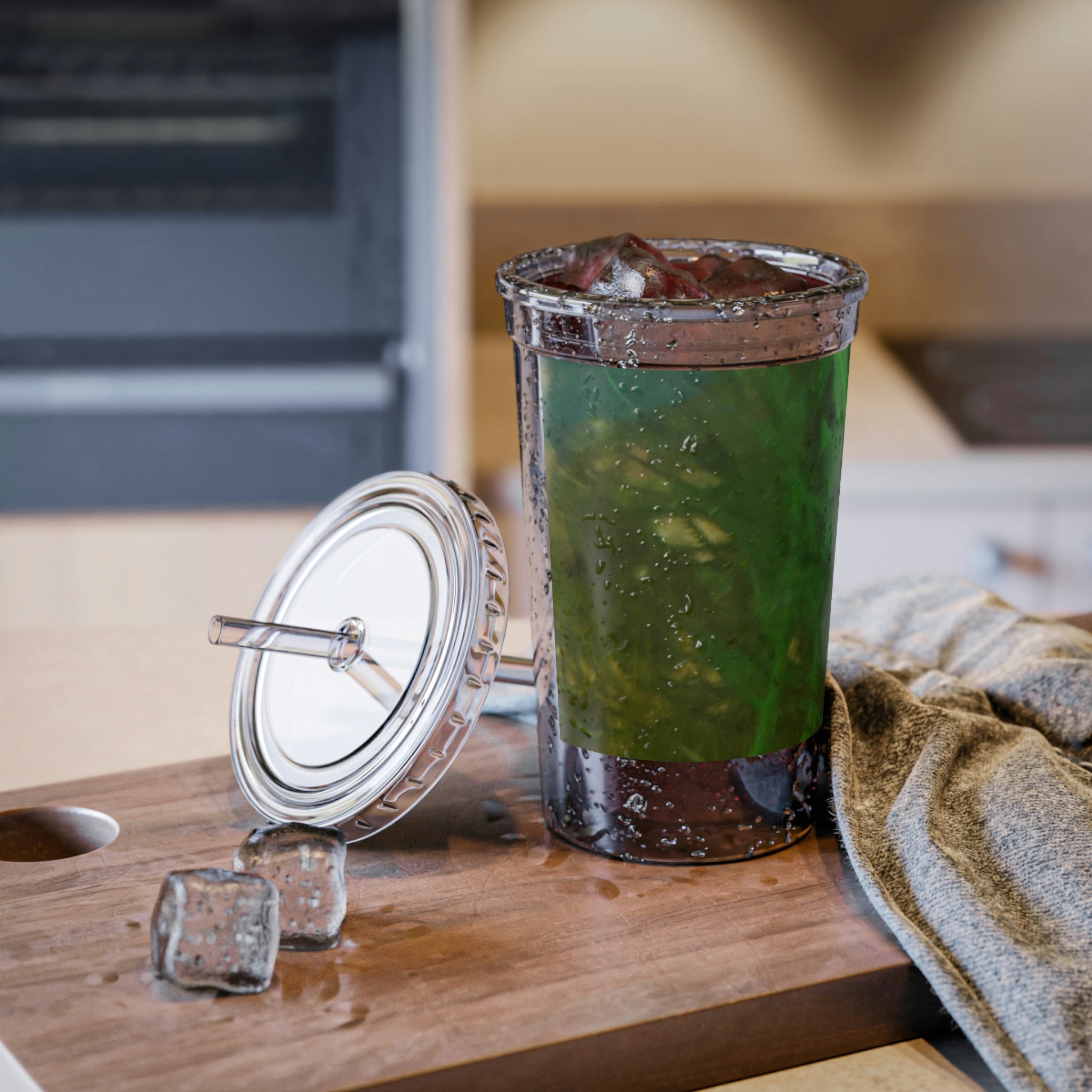 Axoltl Suave Acrylic Cup with vibrant artwork, double-wall insulation, and BPA-free lid and straw.