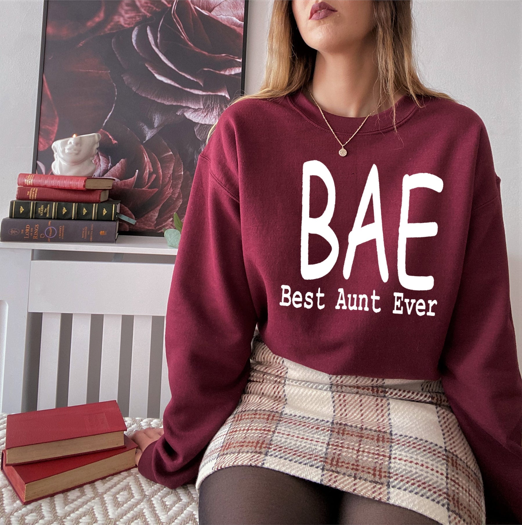 BAE Best Aunt Ever Sweat Shirt featuring a cozy fleece design and adjustable cuffs, perfect for stylish comfort.