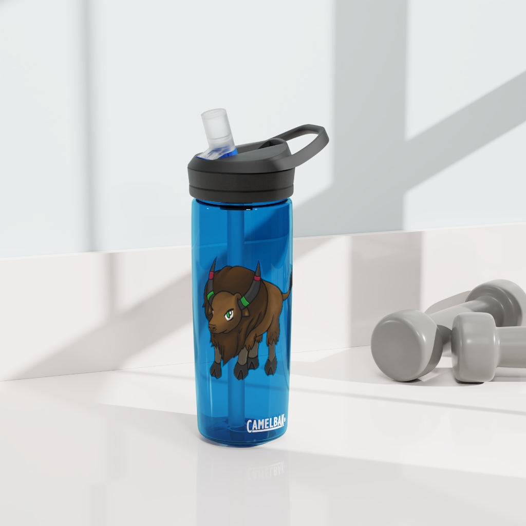 Bitox CamelBak Eddy® Water Bottle in 20oz and 25oz sizes, showcasing its durable Tritan™ material and spill-proof biting valve.