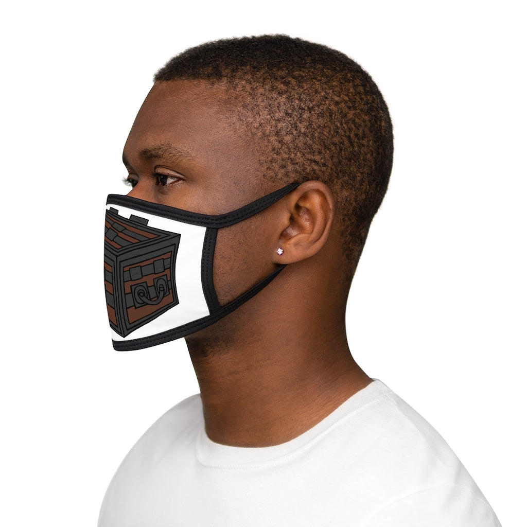 Crate Mixed-Fabric Face Mask featuring a black outer edge and earloops, made of polyester and cotton.