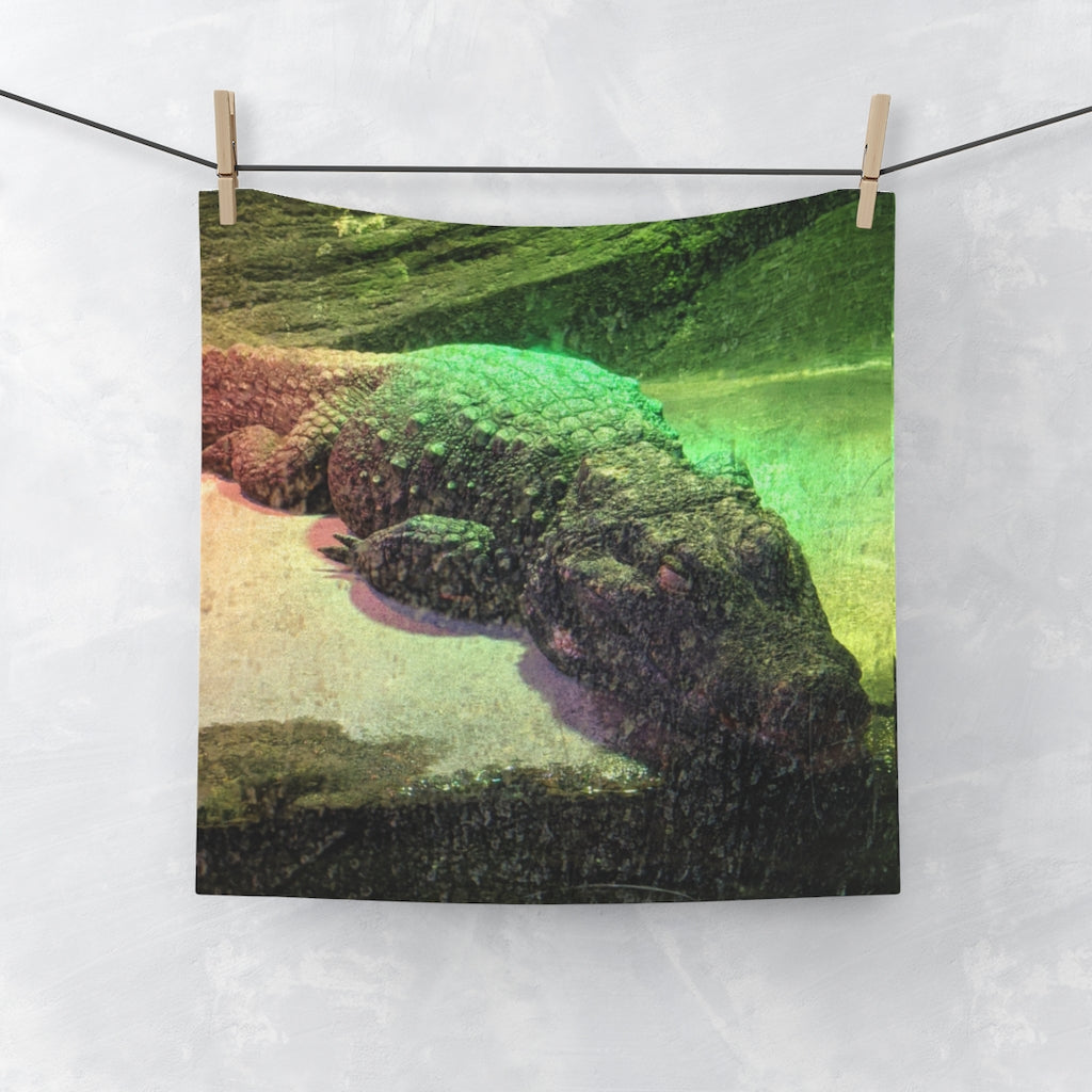 Crocodile Face Towel featuring a customizable polyester front and soft cotton back, ideal for personal designs.