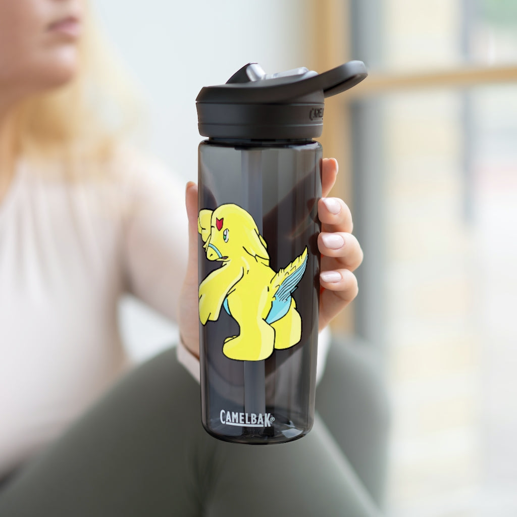 Ductil CamelBak Eddy® Water Bottle in 20oz and 25oz sizes, showcasing its robust design and spill-proof valve.