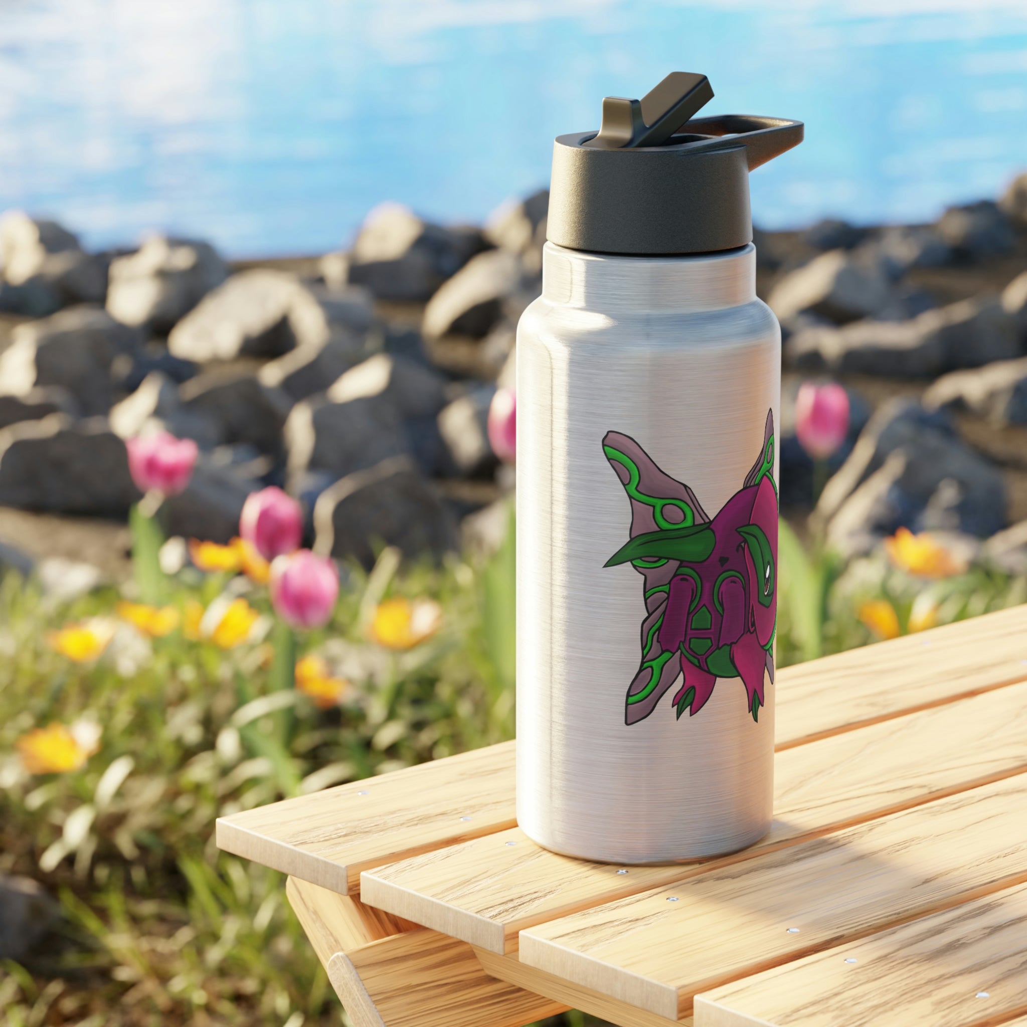 Maigetsu Gator Tumbler, 32oz, stainless steel with a black cap and straw, customizable design.