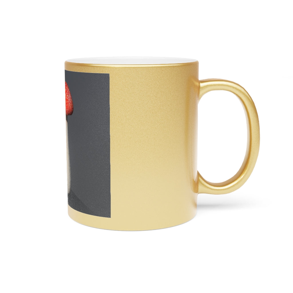 A stylish Mushroom Metallic Mug in Gold and Silver finishes, showcasing personalized designs on both sides.