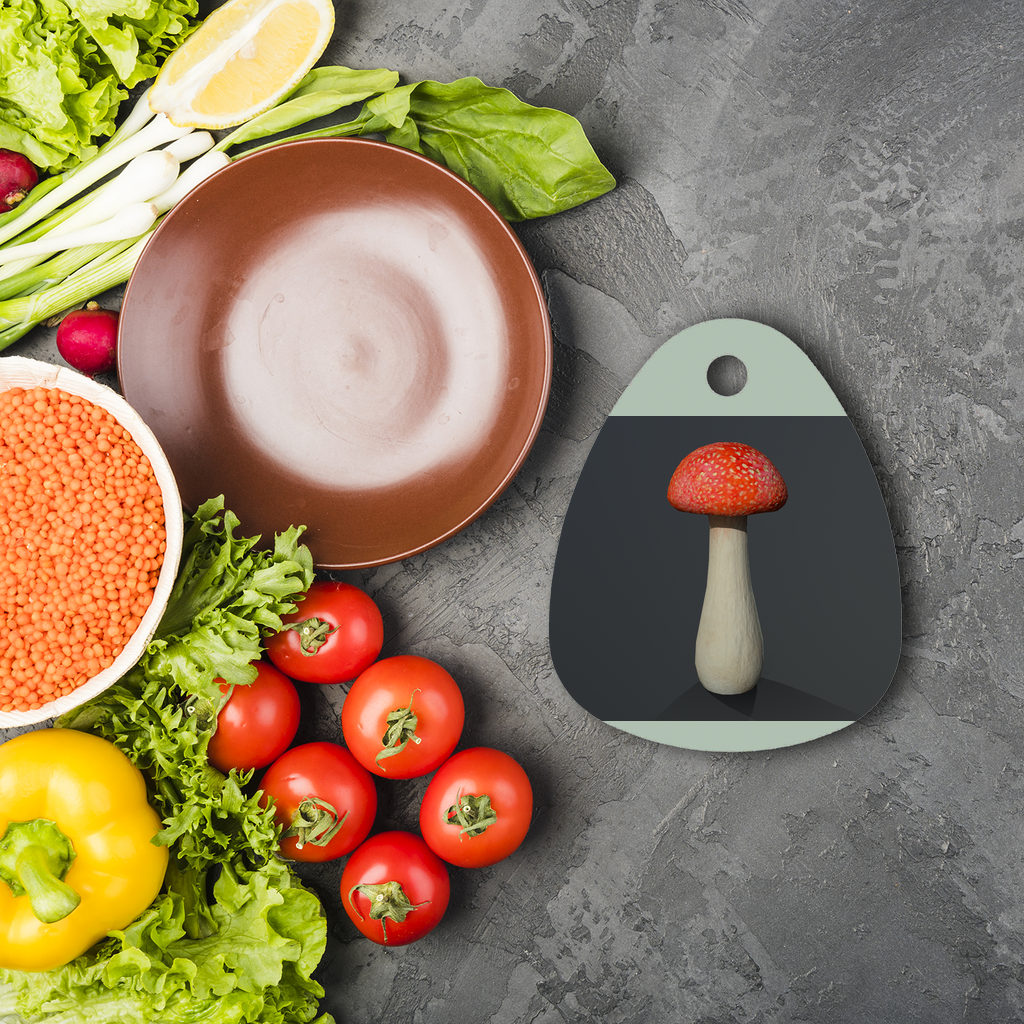 Mushroom Sublimation Glass Cutting Board with custom design, featuring a round shape and toughened glass material.