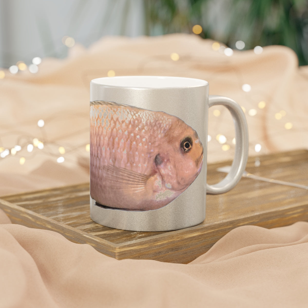Peach Fish Metallic Mug in Gold and Silver finishes, showcasing a personalized design option on a ceramic surface.