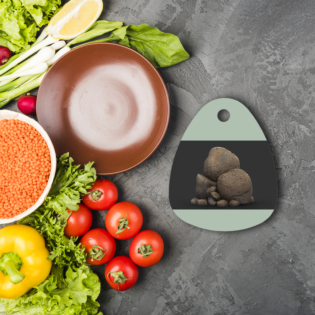 Rocks Sublimation Glass Cutting Board featuring a round design, toughened glass material, and custom sublimation capabilities.