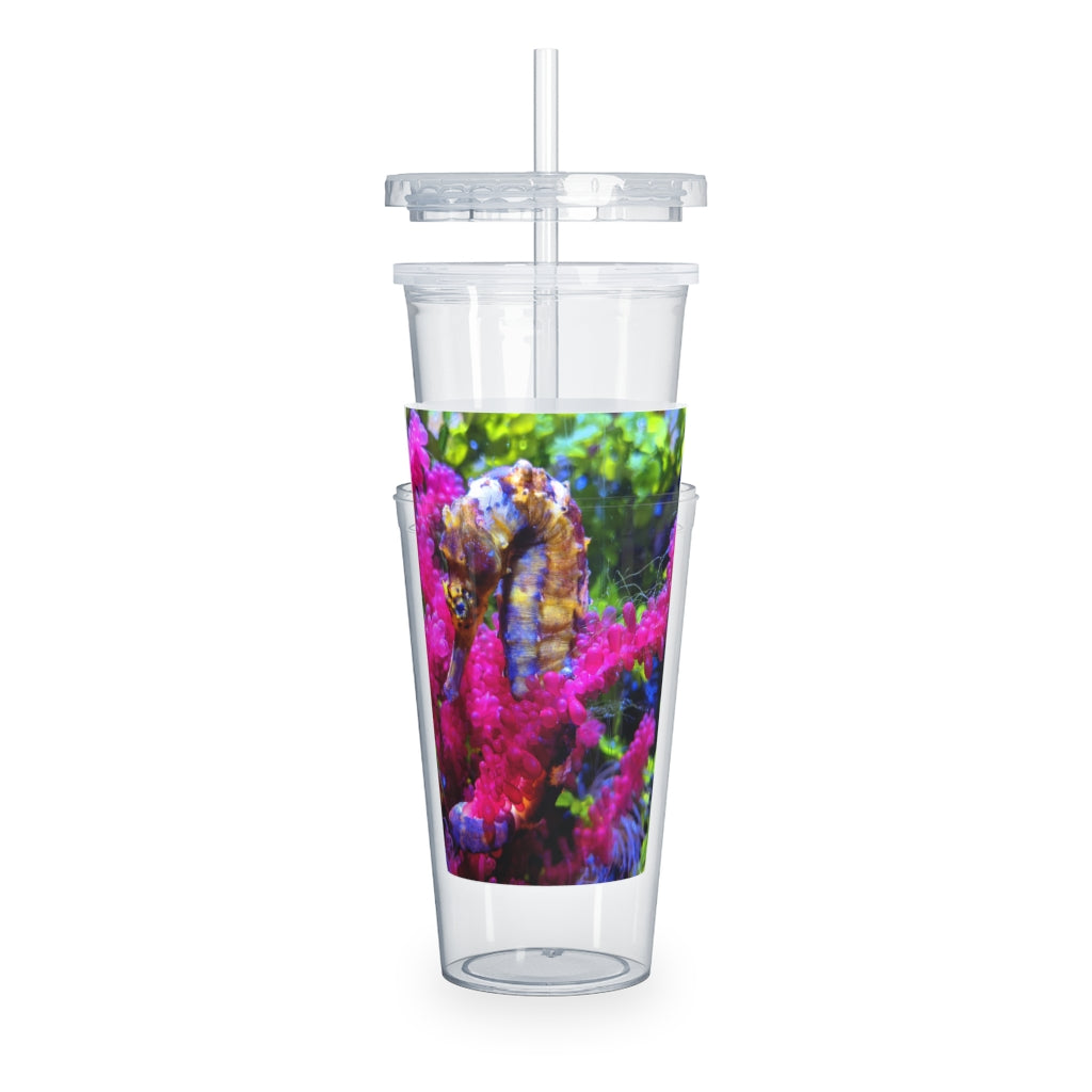 Seahorse Plastic Tumbler with Straw, featuring a customizable design insert and double wall insulation, ideal for drinks at events.