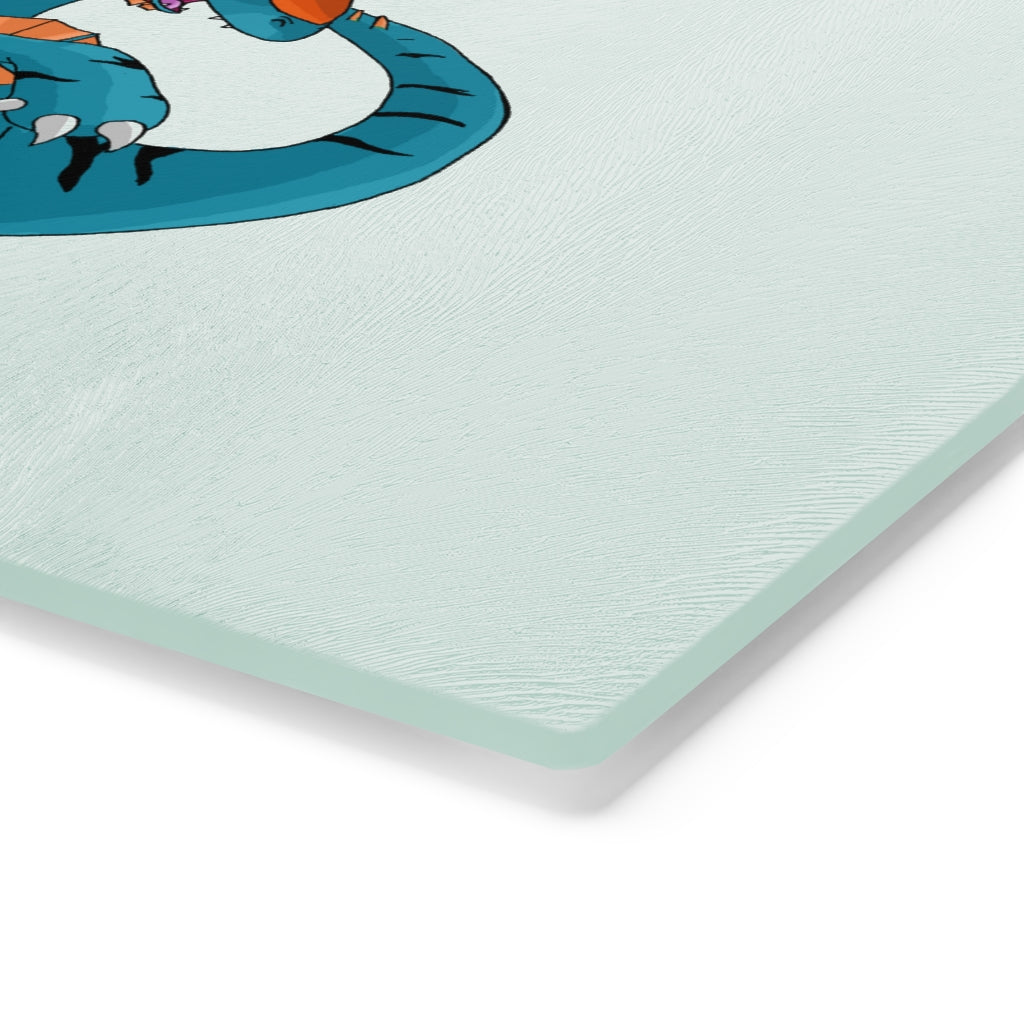 Shirei Cutting Board made of tempered glass with rubber dots for stability, showcasing a personalized design.