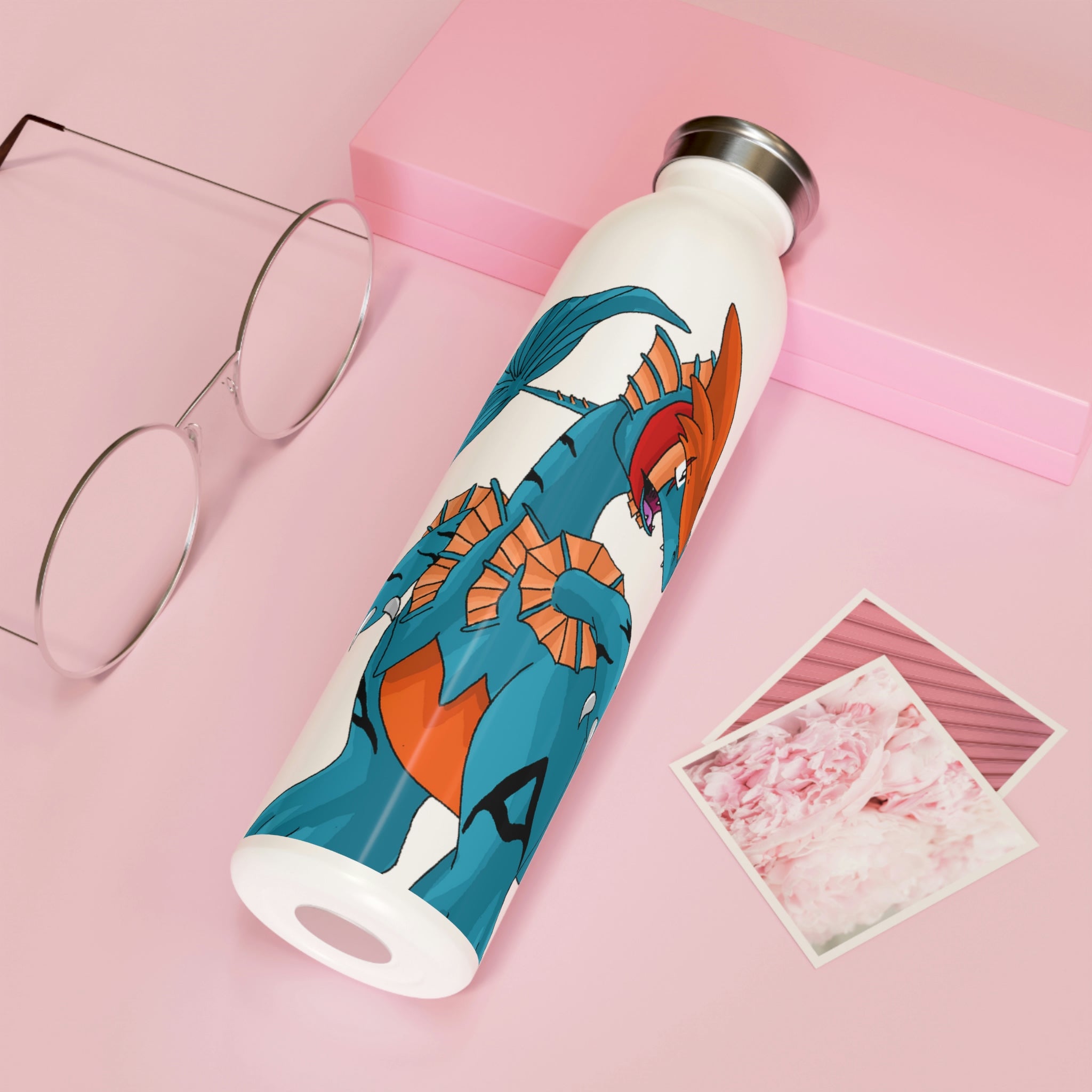Shirei Slim Water Bottle in matte finish with stylish lid, showcasing personalized designs.