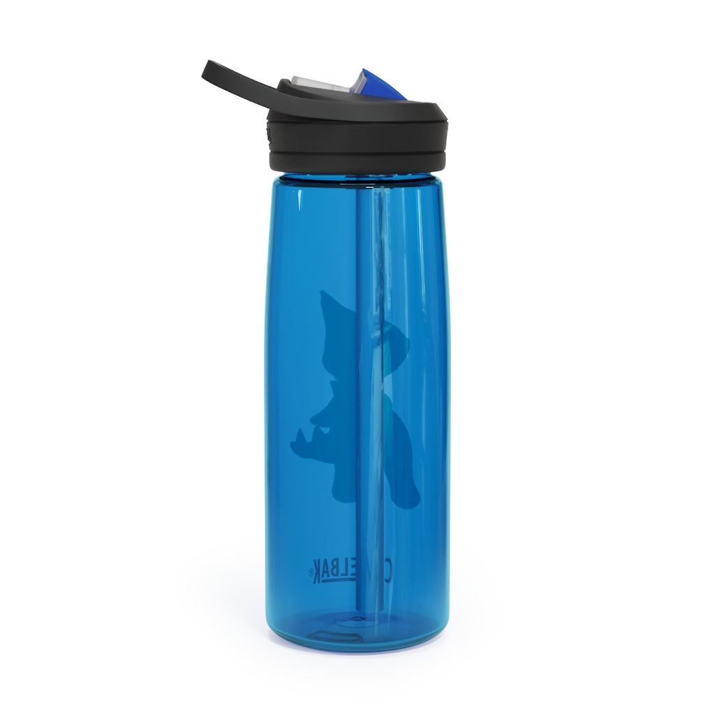 Spakeel CamelBak Eddy® Water Bottle in 20oz and 25oz sizes, showcasing its durable Tritan™ material and spill-proof design.