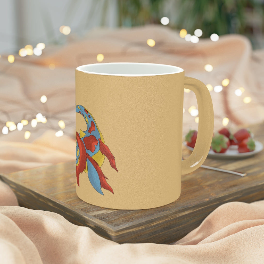 Sphale Metallic Mug in Gold and Silver finishes, showcasing personalized designs and a comfortable C-handle.