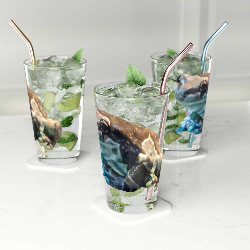 Toad Pint Glass, 16oz, clear glass with customizable design options, perfect for beverages.