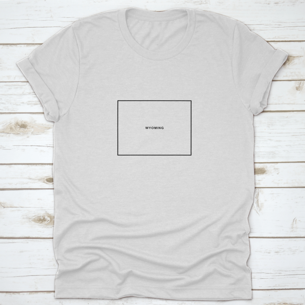 A stylish Wyoming Map Icon travel shirt made of soft cotton, featuring a classic fit and midweight fabric, perfect for outdoor adventures.
