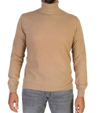 Maglia uomo collo alto in cashmere rigenerato, elegante e sostenibile, perfetta per l'inverno.