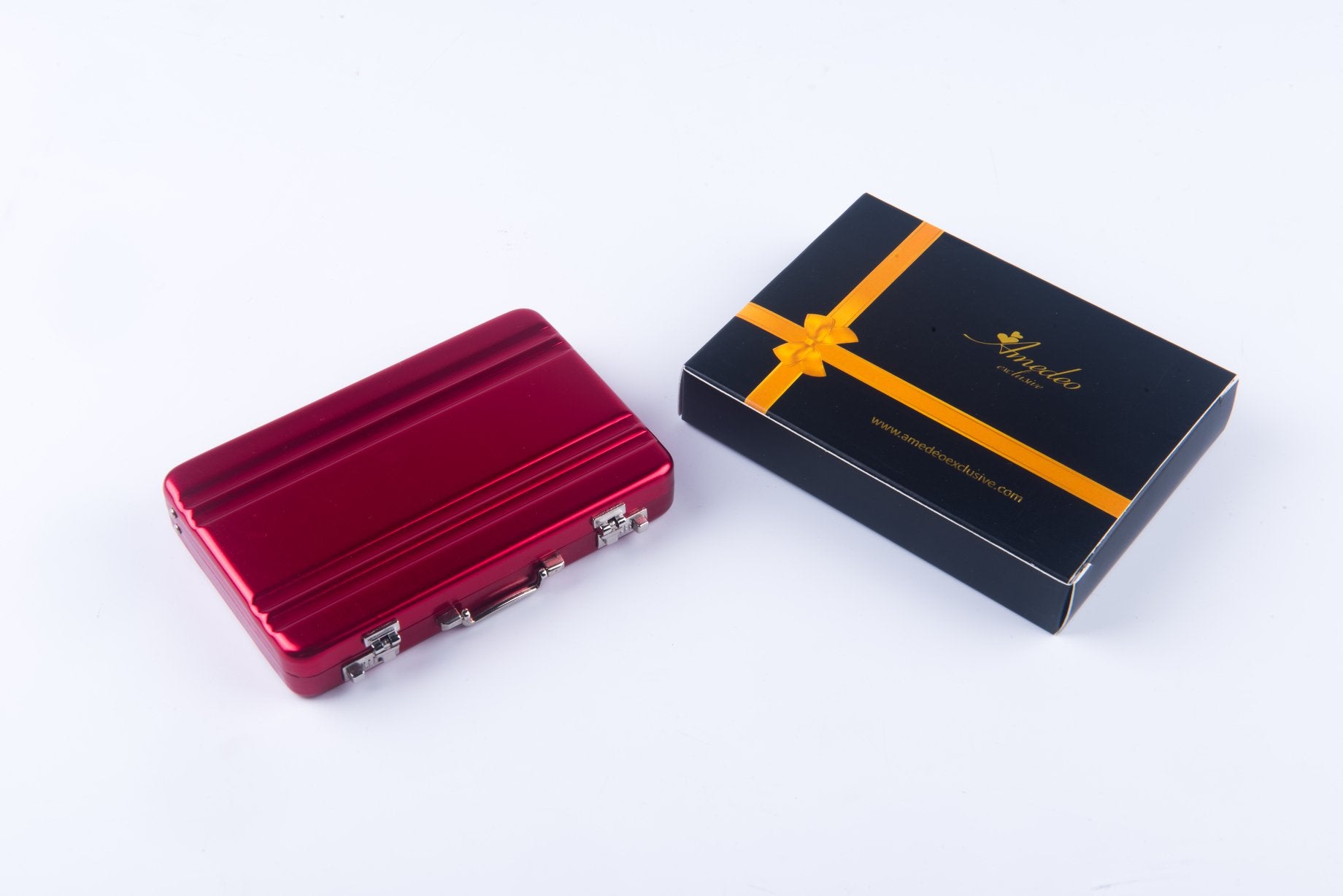 Metal Men's Pocket-Sized Red Business Card Holder showcasing its sleek design and vibrant color.
