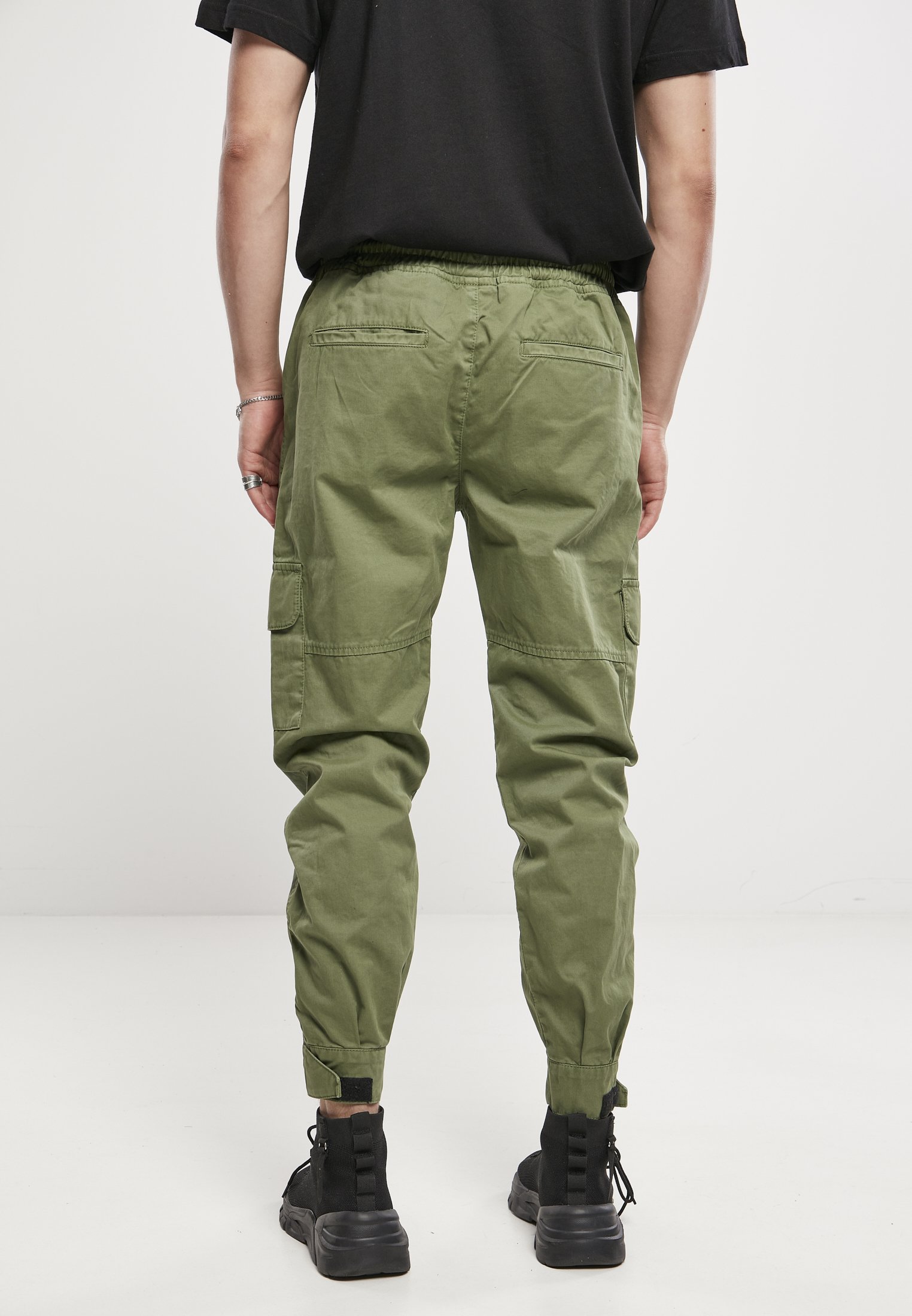 Men's Military Jog Pants made from durable cotton twill, featuring cargo pockets and adjustable waistband.
