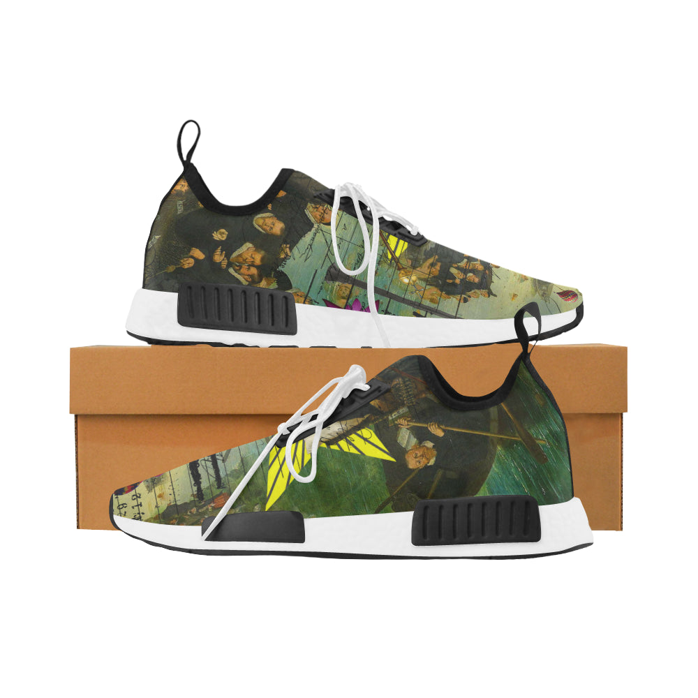 Men's sneakers featuring an all-over print design, made from breathable mesh cloth with a durable sole.