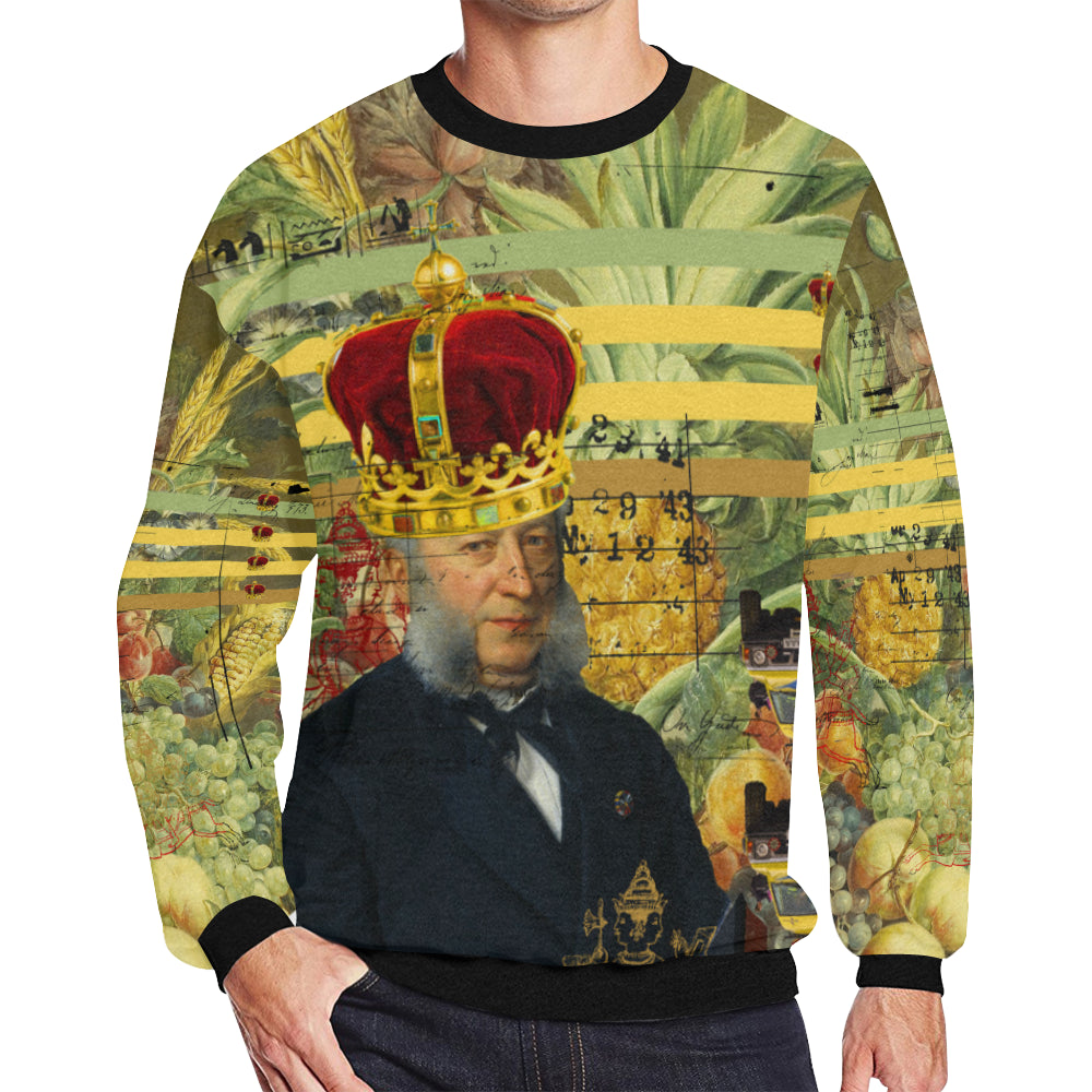 THE FOUR CROWNS Men's Oversized Fleece Sweatshirt featuring a vibrant collage print, perfect for street fashion.
