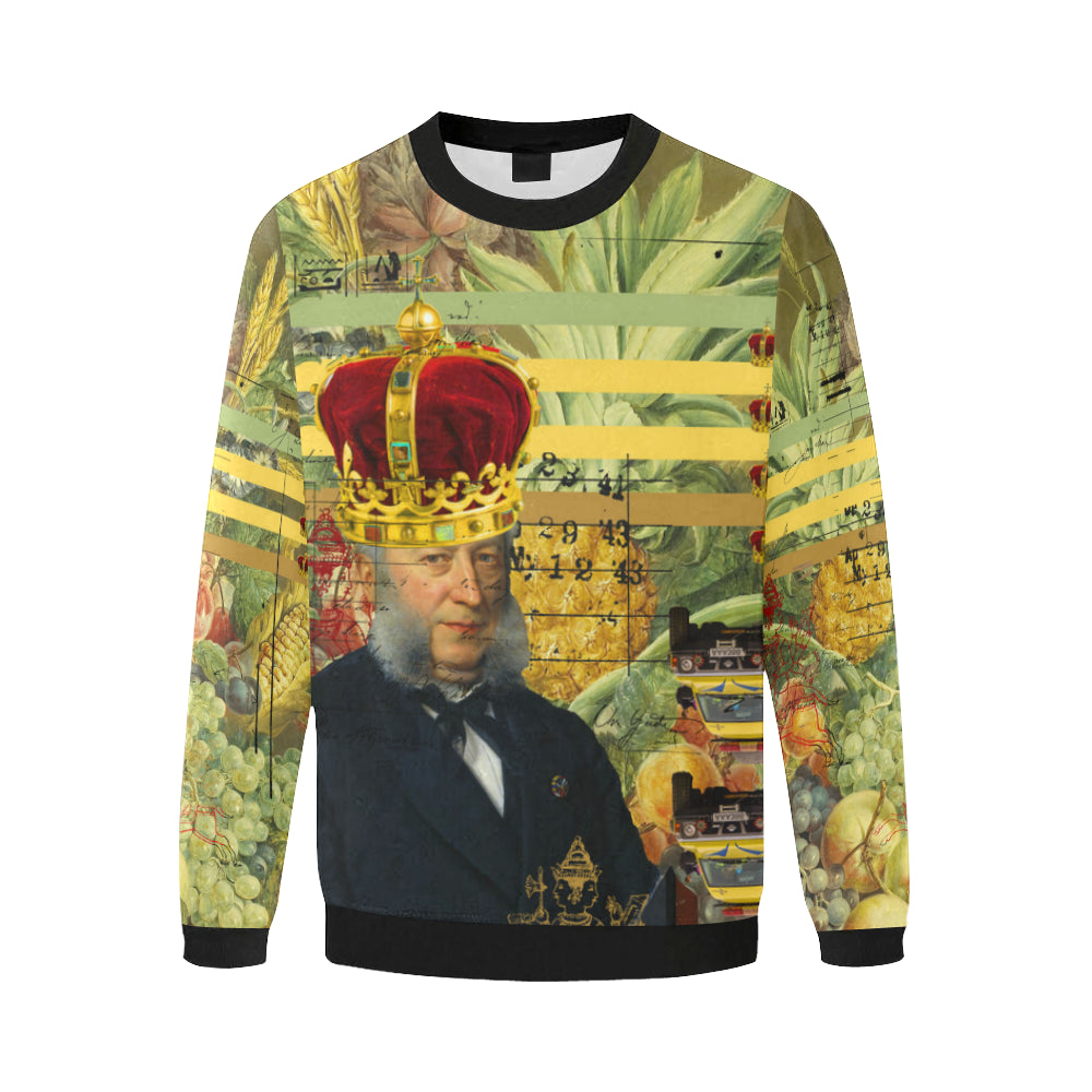 THE FOUR CROWNS Men's Oversized Fleece Sweatshirt featuring a vibrant collage print, perfect for street fashion.