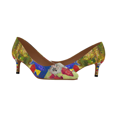 Elegant white feather headdress low heel pumps with all-over print canvas vamp and soft pigskin lining.