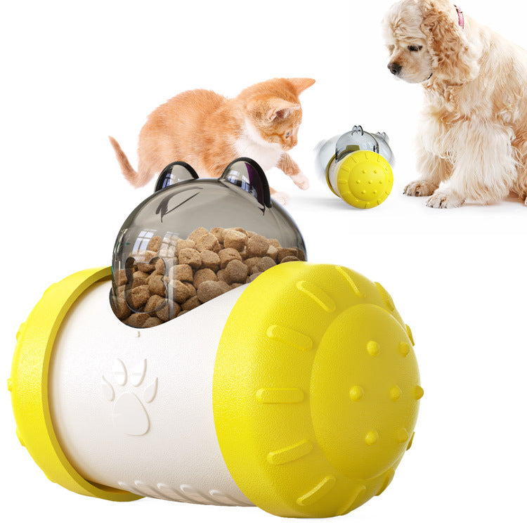 Interactive leaking food ball for dogs and cats, made from non-toxic materials, featuring a transparent design for easy treat visibility.