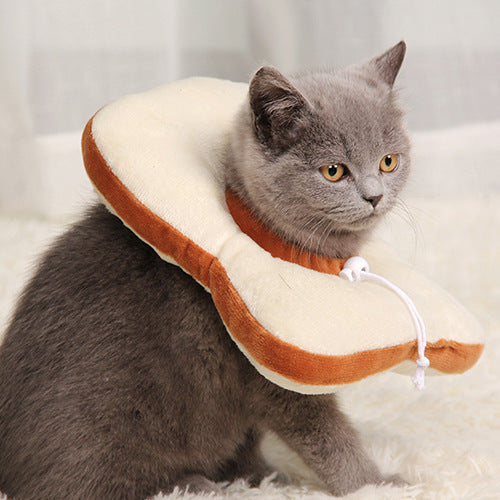 Anti Bite Bread Collar for pets, designed for post-surgery recovery, featuring a comfortable and durable build.
