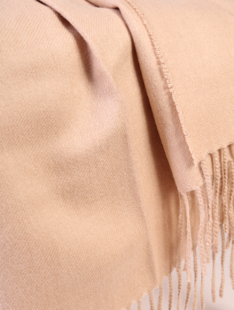 Luxurious pink plaid made from 100% alpaca wool, featuring a wine and light beige pattern, perfect for autumn and winter warmth.