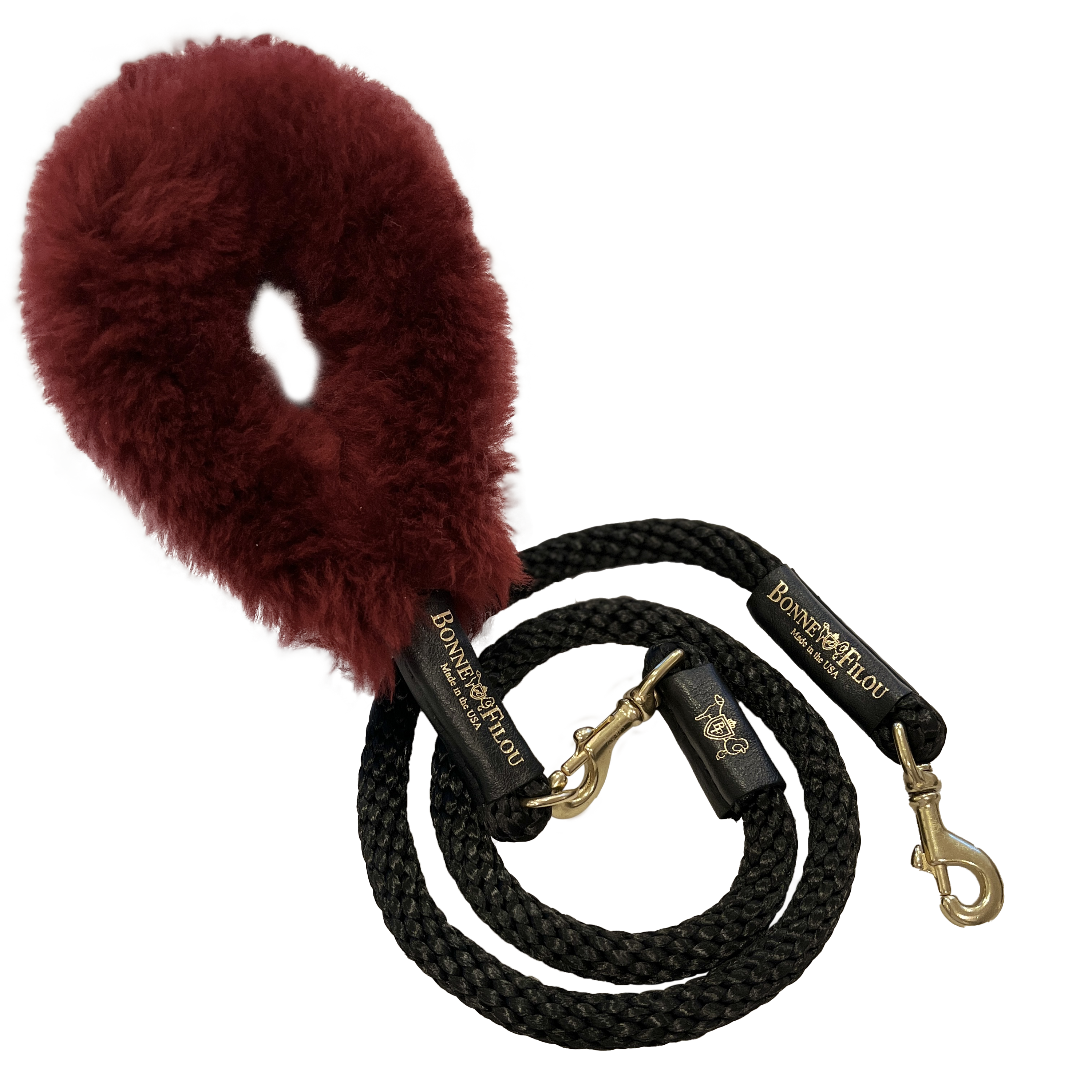 Bundle Shearling Fur Grip and Rope Leash for Dogs, featuring luxurious shearling grip and durable nylon leash in a stylish design.
