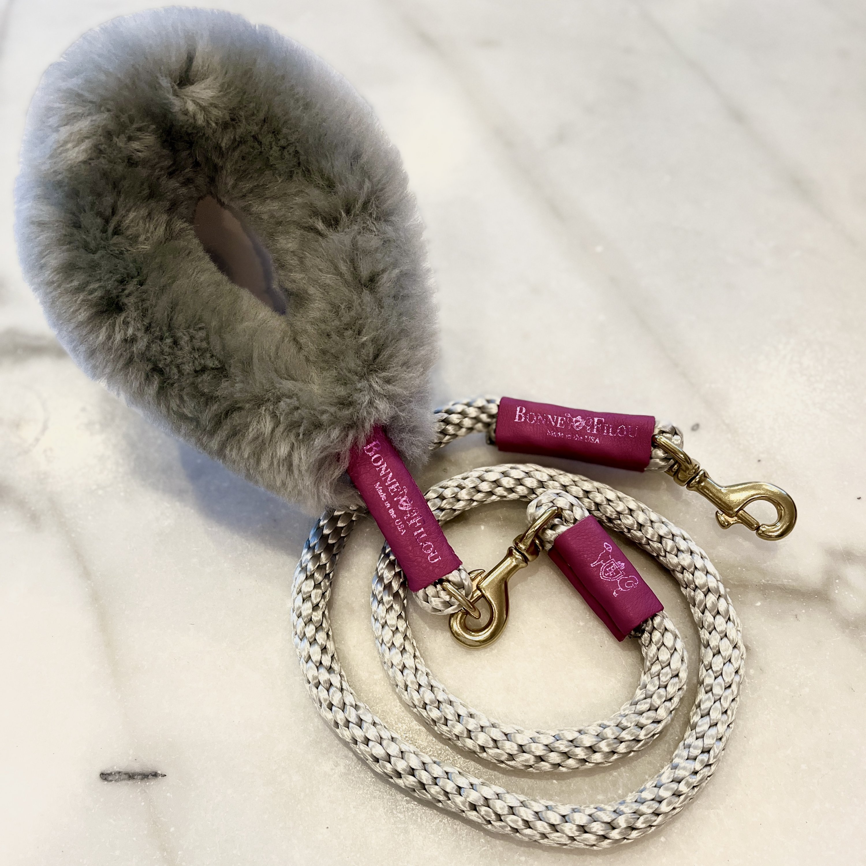 Bundle Shearling Fur Grip and Rope Leash for Dogs, featuring luxurious shearling grip and durable nylon leash in a stylish design.