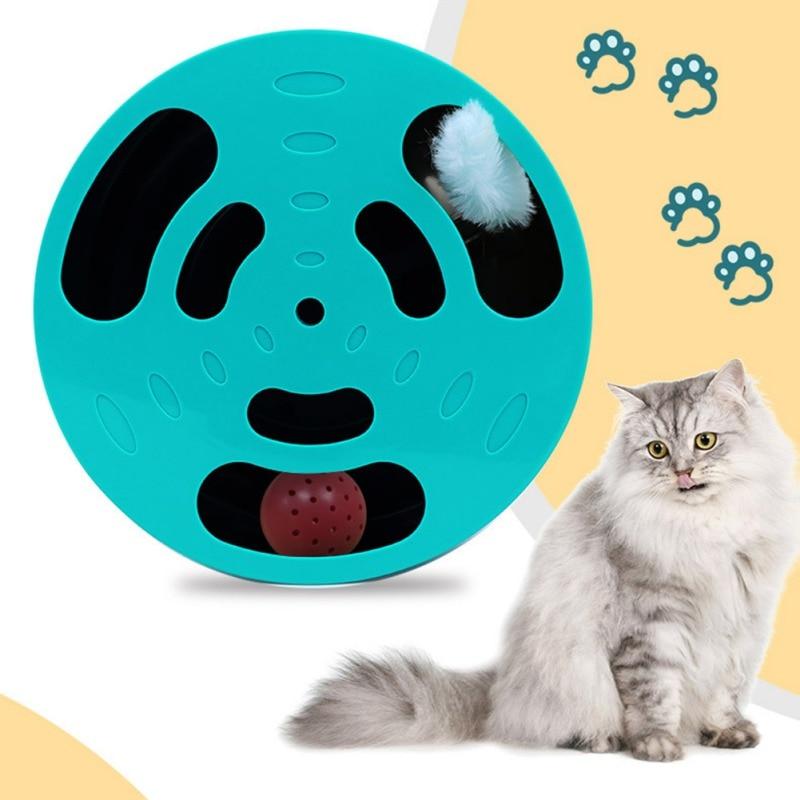 Interactive Cat Hunt Toy featuring a running mouse in a maze, designed for engaging play and exercise for cats.