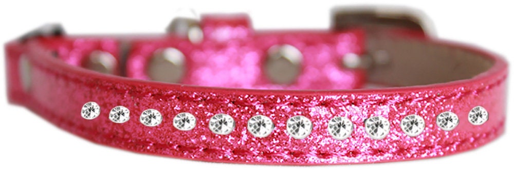 A stylish cat safety collar featuring one row of clear crystal rhinestones on a soft, glittery ice cream design.